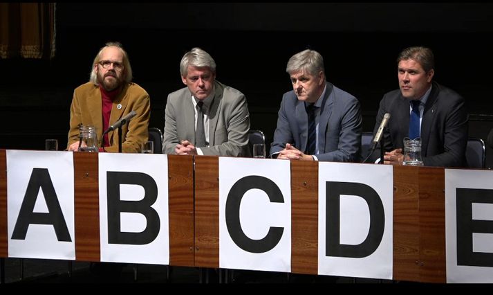 Fulltrúar allra stjórnmálahreyfinganna sátu fyrir svörum á fundi Félags eldri borgara og Gráa hersins í Háskólabíói í kvöld.