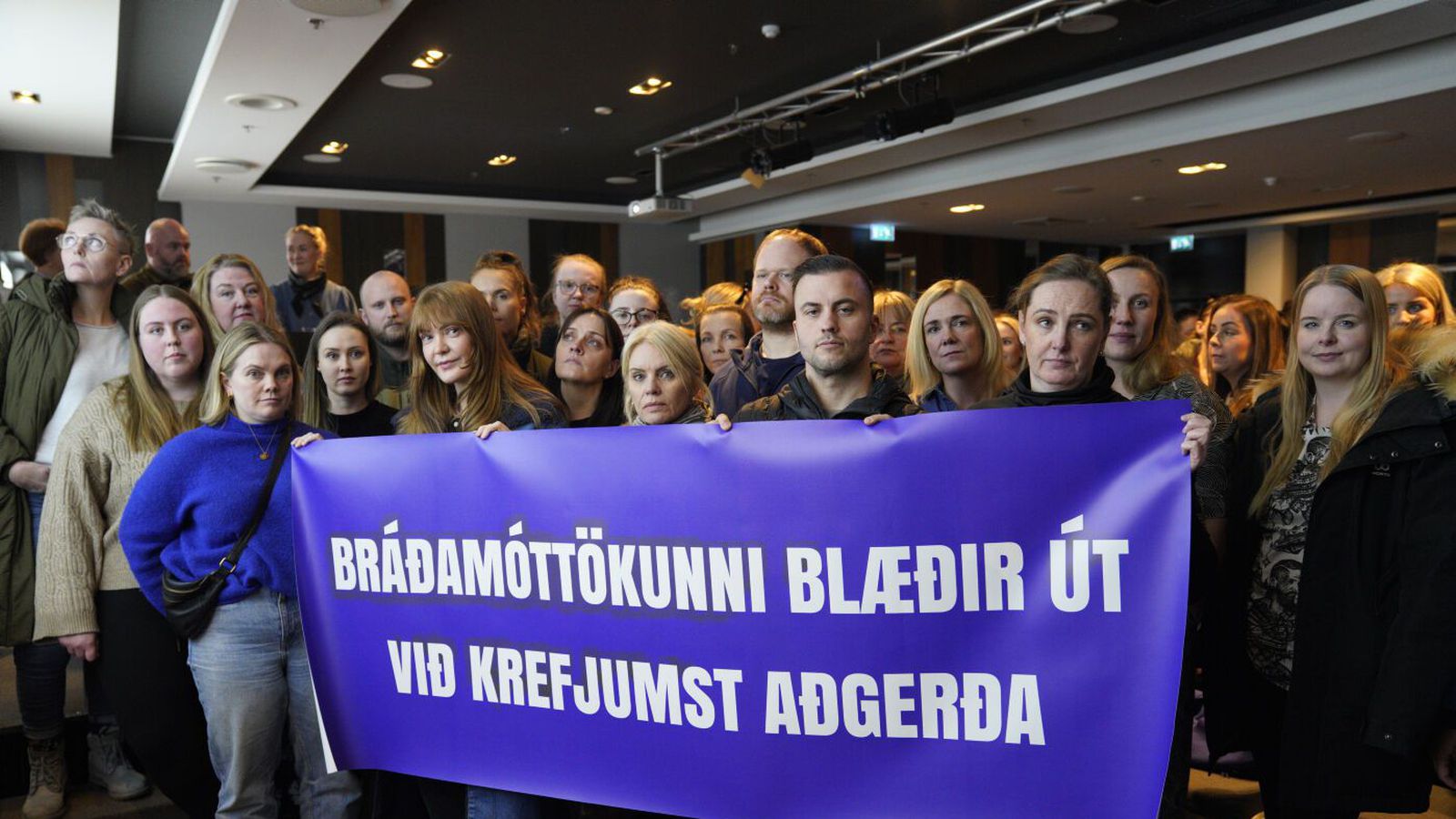 Sjúk­lingar enn á göngum bráðamóttökunnar