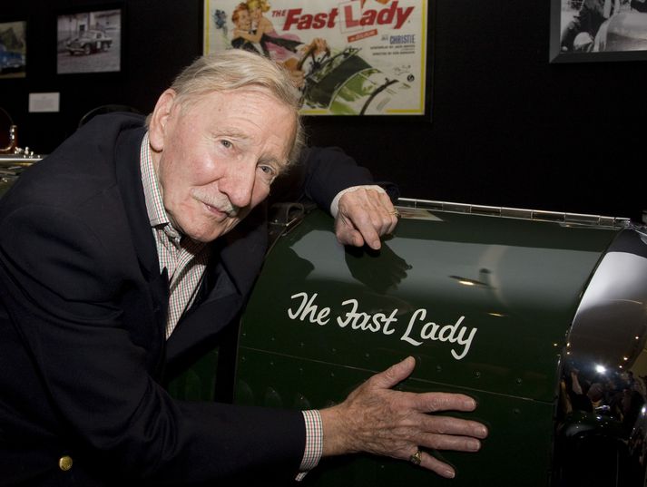 Leslie Phillips var 98 ára þegar hann lést.