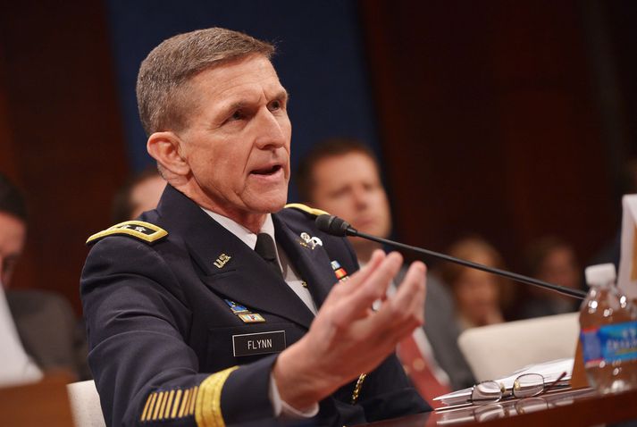 Michael Flynn, fyrrverandi undirhershöfðingi, entist aðeins 24 daga í starfi þjóðaröryggisráðgjafa Trump eftir að í ljós kom að hann hafði logið um samskipti sem hann átti við sendiherra Rússlands eftir kosningarnar 2016 en áður en Trump tók við völdum.