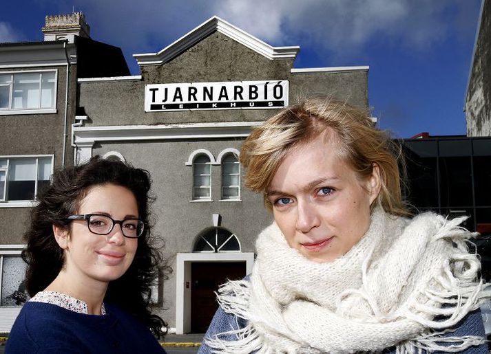 Guðrún Dalía Salómonsdóttir og Júlía Mogensen, tvær af meðlimum kvartettsins.