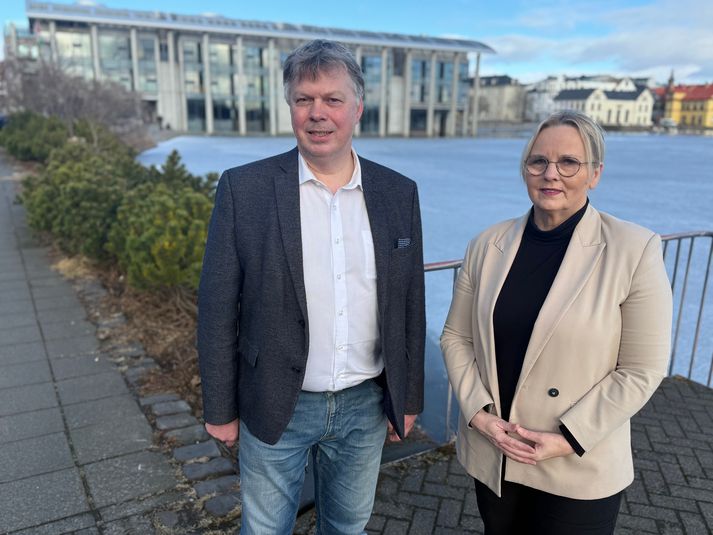 Kjartan Magnússon og Marta Guðjónsdóttir eru bæði reynslumiklir borgarfulltrúar sem segja lýðræðið hafa verið þurrkað út þegar stillt var upp á lista fyrir komandi sveitastjórnarkosningar.