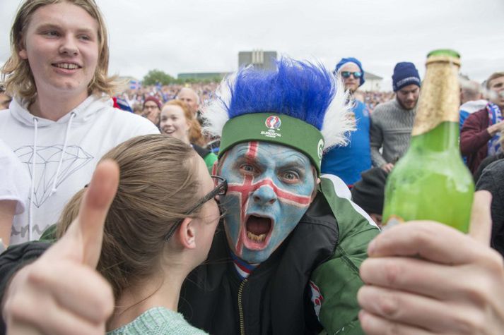 Stemningin á Arnarhóli var stórkostleg í gærkvöldi.