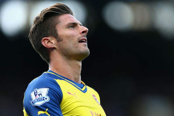 Oliver Giroud skoraði tvö um helgina.