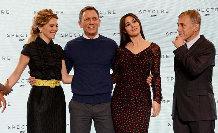 Daniel Craig og meðleikarar Craig og meðleikarar hans í Bond-myndinni Spectre.