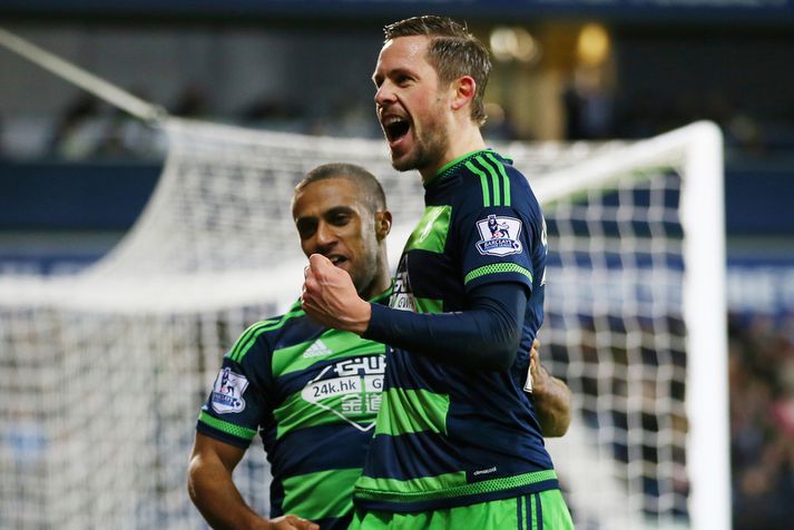 Gylfi Þór fagnar markinu á The Hawthorns.