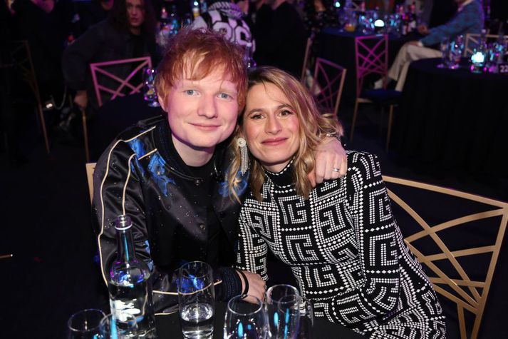 Ed Sheeran og Cherry Seaborn á verðlaunahátíð í fyrra.