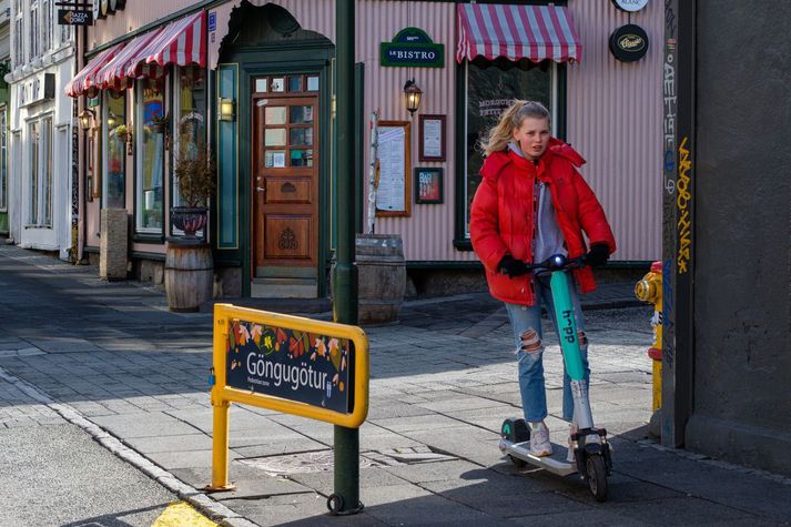 Frá miðborginni. Þar fóru útsendarar Neytendastofu um og hafa nú sektað 11 fyrirtæki fyrir slæleg vinnubrögð við verðmerkingar.