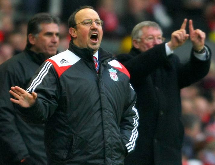 Rafael Benitez hefur mátt þola mikla gagnrýni að undanförnu, nú síiðast frá Jamie Redknapp.