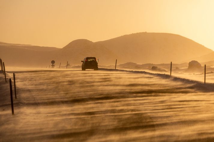 Vegfarendur ættu að fara sérstaklega varlega í dag.