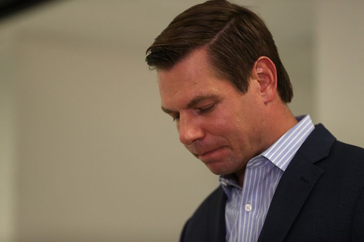 Eric Swalwell á blaðamannafundi í gær.