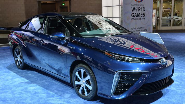 Toyota Mirai vetnisbíllinn.