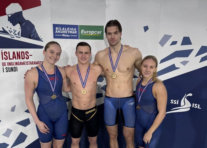 B-sveit Sundfélags Hafnarfjarðar setti nýtt Íslandsmet í blönduðu boðsundi í 4x50m fjórsundi. Sveitina skipuðu Bergur Fáfnir Bjarnason, Birgitta Ingólfsdóttir, Nadja Djurovic og Símon Elías Statkevicius.