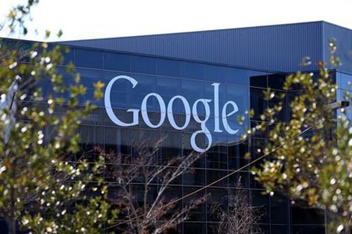 Google hefur skorið upp herör gegn barnklámi.