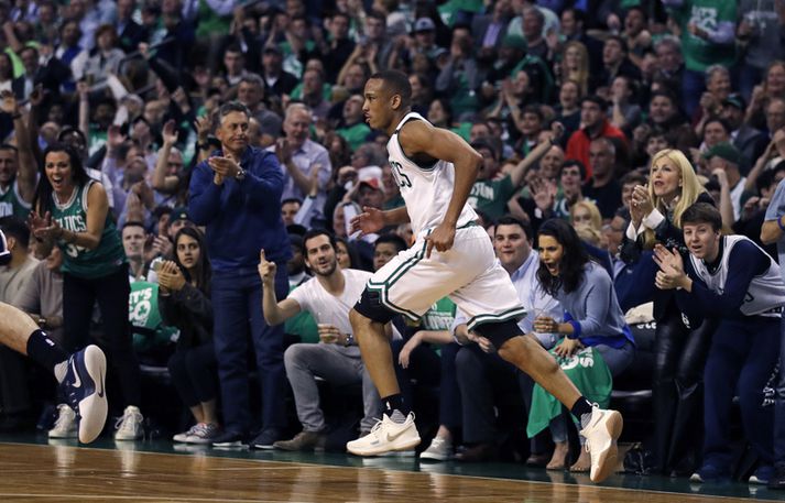 Avery Bradley var frábær í nótt.