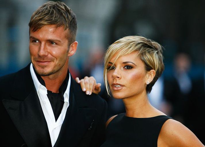 Victoria og David Beckham leika saman í nýrri auglýsingu sem þykir ansi kynþokkafull.