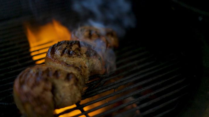 Brasilískur réttur sem er algjört augnakonfekt með argentínsku chimichurri