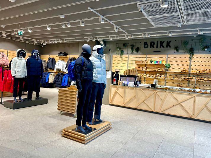 Bakarískeðjan Brikk opnar bakarí í verslun Zo-on í Skeifunni.