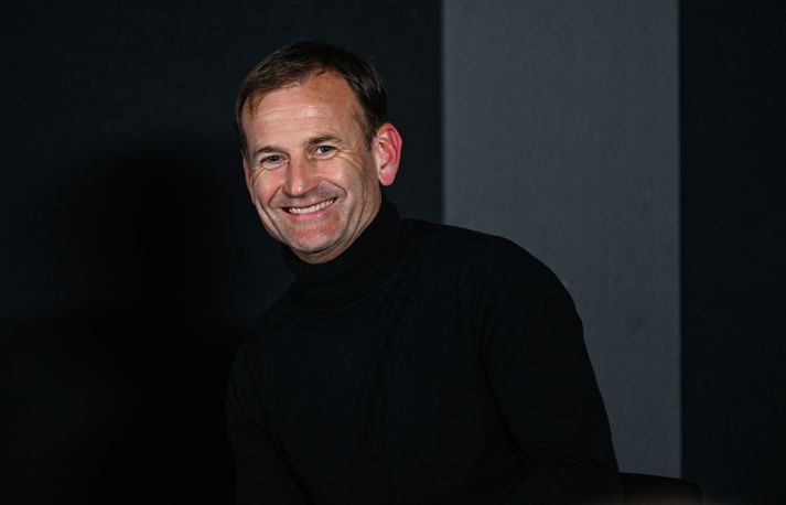 Ashworth starfaði áður hjá Newcastle, Brighton, West Brom og enska knattspyrnusambandinu og þykir fær á sínu sviði.