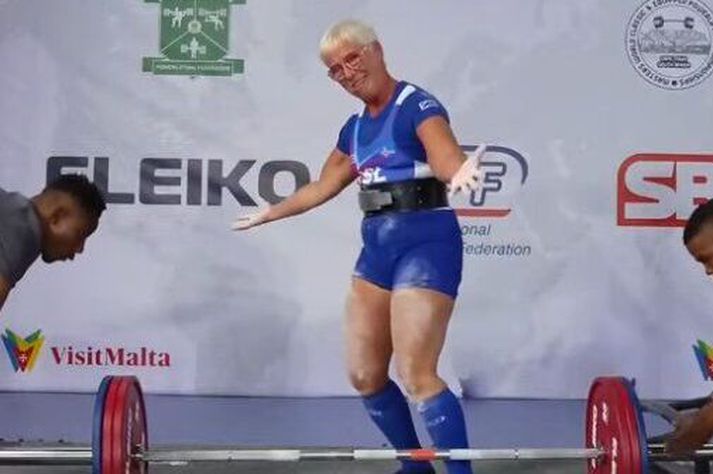 Elsa Pálsdóttir náði ekki upp lokalyftu sinni en sigurinn var löngu tryggður.