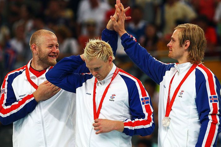 Silfurverðlaunin sem strákarnir okkar unnu í Peking 2008 hljóta að teljast stærsta stundin í sögu íslensks handbolta og mögulega stærsta stundin í allri íslenskri íþróttasögu.