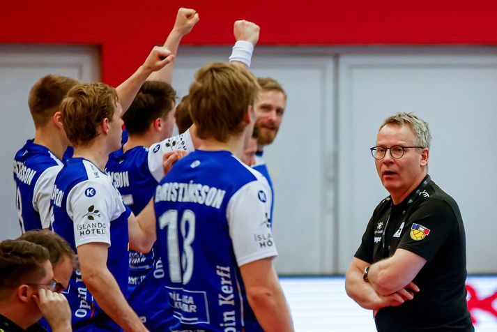 Guðmundur Guðmundsson er væntanlegur til landsins á morgun.