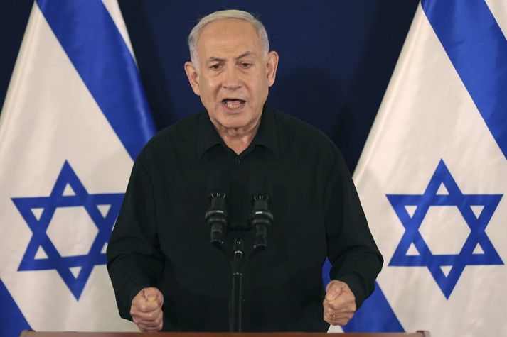 Vígreifur Netanyahu hafnaði alfarið áköllum um vopnahlé.