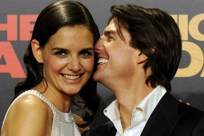 Tom Cruise og Katie Holmes eru að skilja.