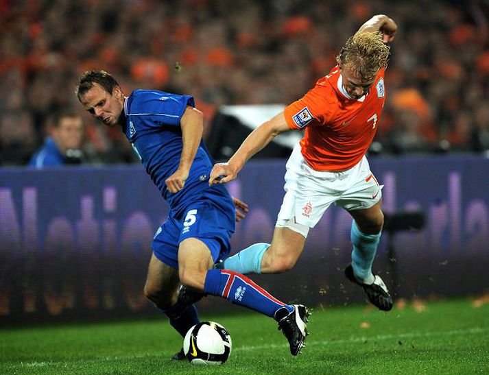 Indriði Sigurðsson í landsleik gegn Hollandi.