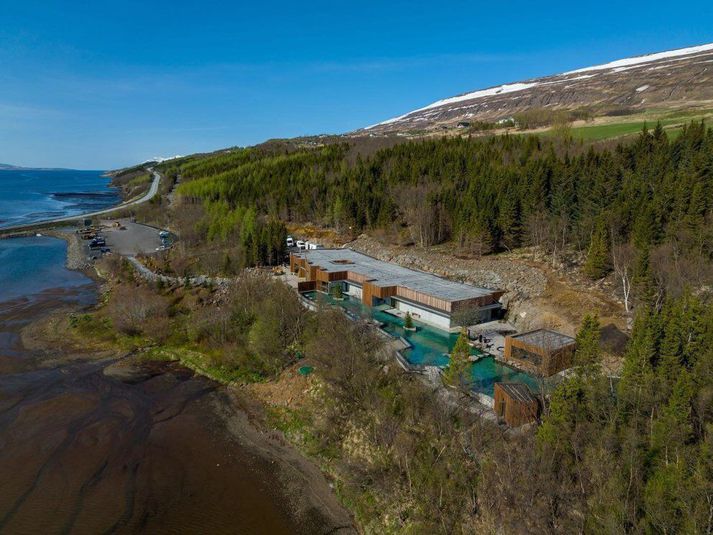 Skógarböðin eru einstakt baðlón staðsett í útjaðri Akureyrarbæjar.