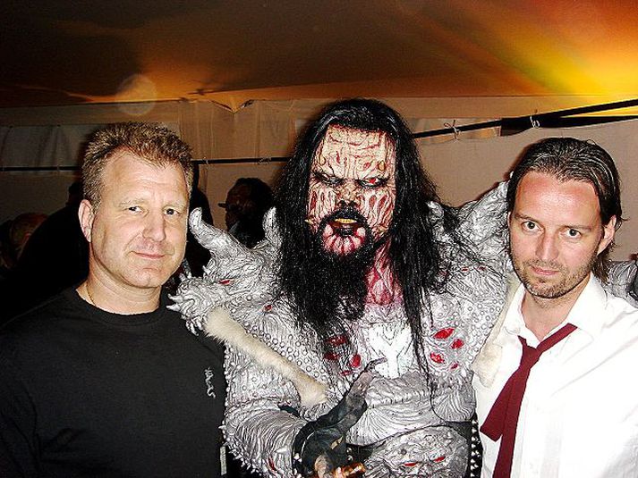 Ingvar og Júlíus Kemp ásamt Lordi eftir tónleikana í Cannes.