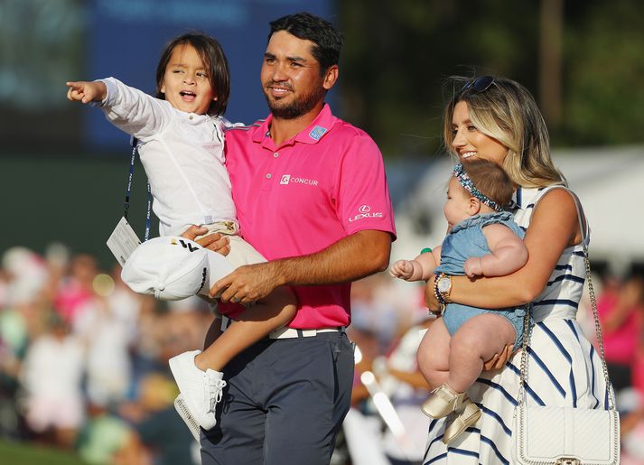 Jason Day, kona hans Ellie og börnin þeirra Dash og Lucy.