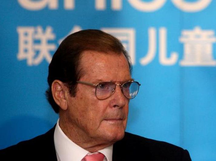 Roger Moore er einn stuðningsmanna UNICEF