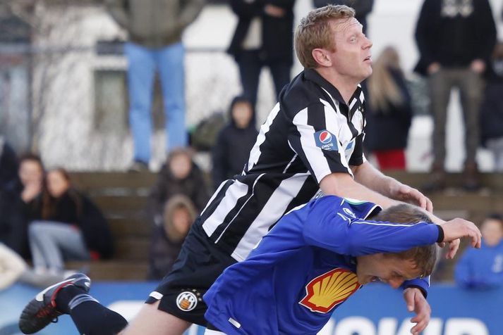 Brynjar mun þurfa að segja Garðari Jóhannssyni til ef hann fer í Stjörnuna.