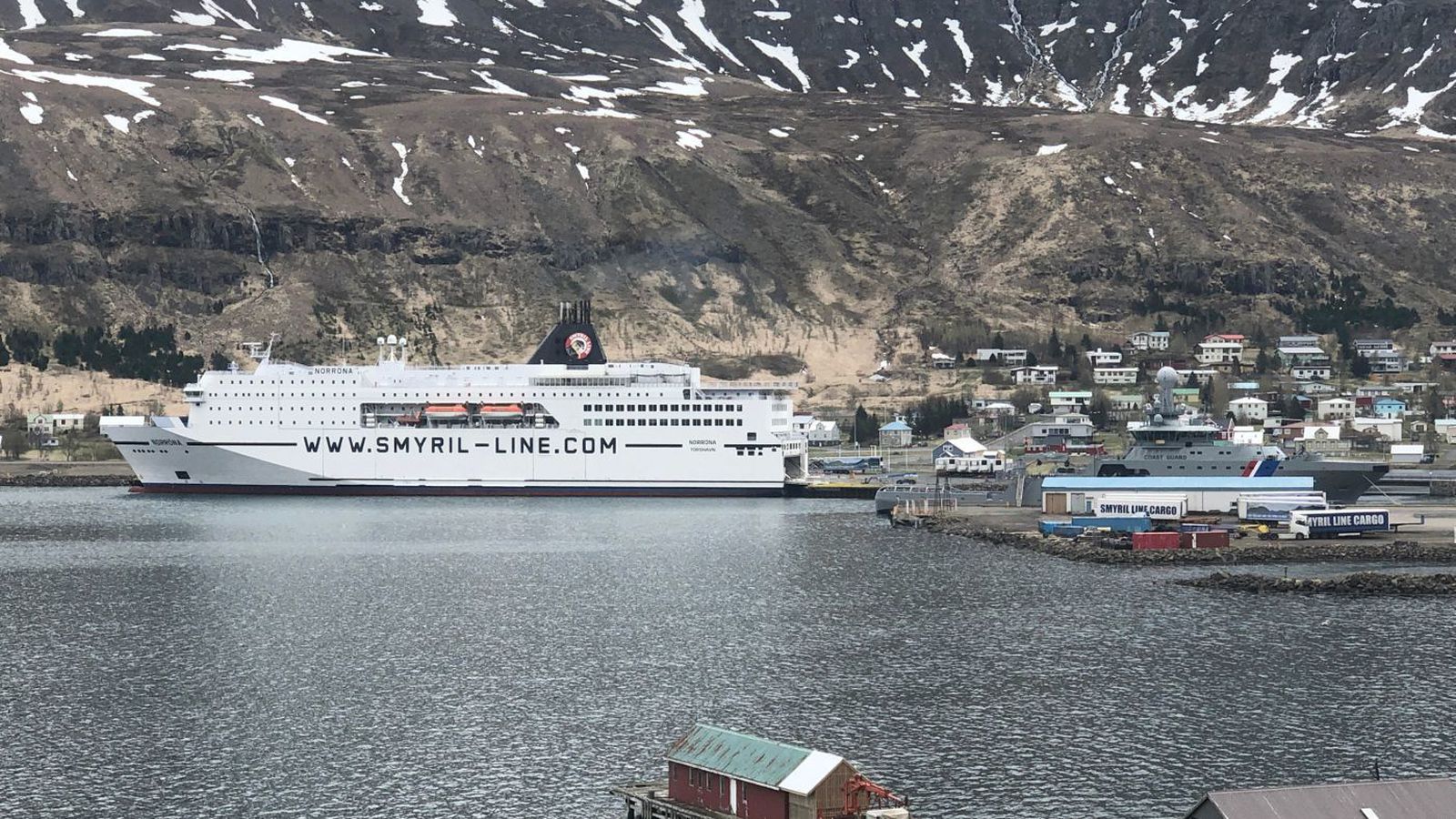 Gripinn með fíkni­efni í bíl um borð í Nor­rænu