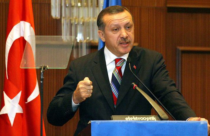 Recep Tayyip Erdogan Forsætisráðherra Tyrklands hefði helst viljað að forsetakjör gæti orðið um leið og þingkosningar nú í sumar.
