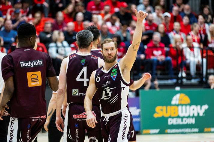 Landsliðsmaðurinn Sigtryggur Arnar Björnsson skrifaði undir samning til tveggja ára við Tindastól.