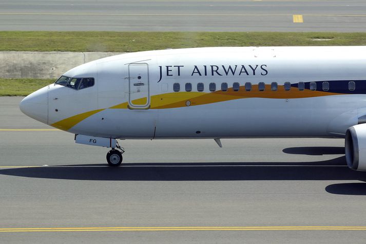 Barnið fæddist í flugi Jet Airways á leið til Indlands.