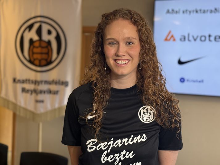 Sara Rún Hinriksdóttir verður í KR-treyjunni næstu tvö árin.