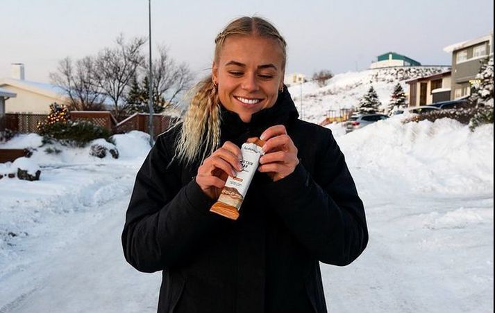 Sólveig Sigurðardóttir valdi snjóinn heima á Íslandi frekar en sólina í Evrópu.