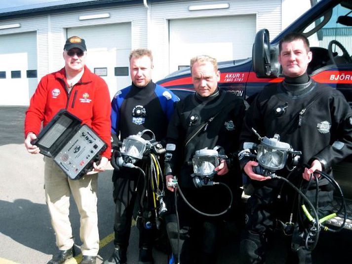 Kafaraflokkurinn með nýja búnaðinn. Frá vinstri eru Ásgeir Einarsson, Marteinn Ásgeirsson, Kristján Kristjánsson og Erling Guðmundsson.