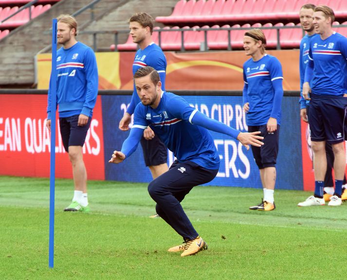 Gylfi Þór Sigurðsson á æfingu með íslenska landsliðinu