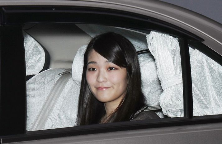 Mako er 25 ára gömul og elsta barnabarn Akihitos keisara.