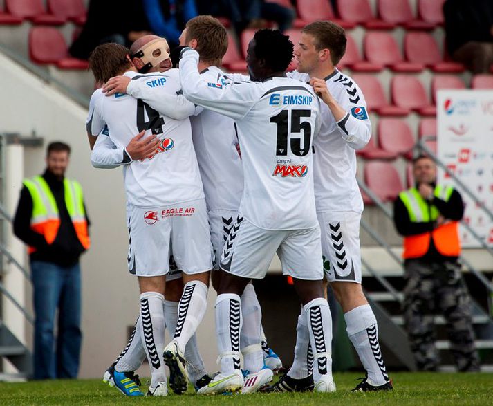 FH-ingar geta komist upp fyrir Eyjamenn í 3. sætið með sigri í dag