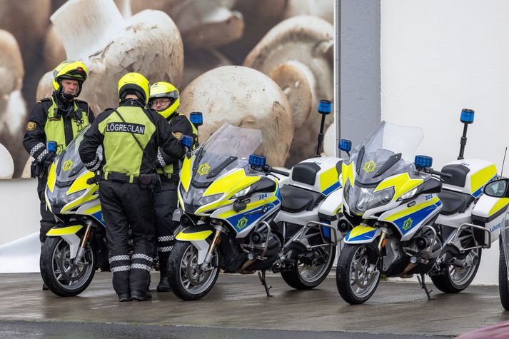 Lögregla sinnti ýmsum málum í gærkvöldi og nótt.