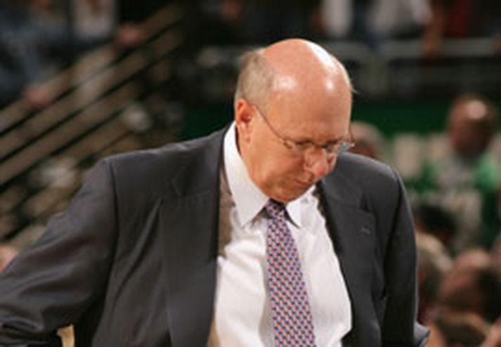 Vitað var að Bob Weiss ætti eftir að eiga erfitt með að toppa frábæran árangur Seattle undir stjórn Nate McMillan í fyrra, en þá kom Seattle í raun allra liða mest á óvart í deildinni