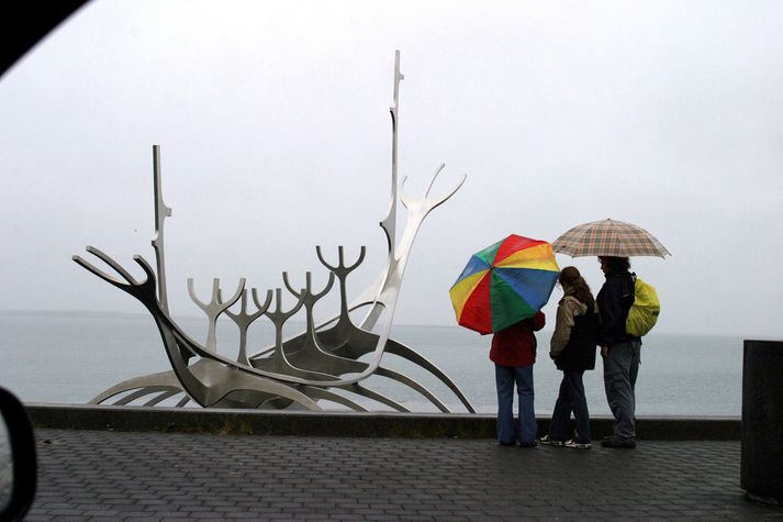 Blikur eru á lofti hjá ferðaþjónustunni og árið gæti reynst stormasamt hjá mörgum fyrirtækjum.