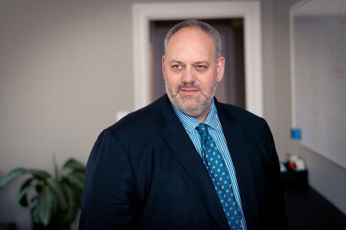 Andrés Jónsson, stjórnendaráðgjafi hjá Góðum samskiptum, segir hógværð einkenna þann hóp stjórnenda sem nú má sjá á nýjum 40/40 lista. Listinn samanstendur af afreksfólki stjórnenda í atvinnulífinu sem eru yngri en fjörtíu ára og þykja líkleg til að ná langt í starfsframa.