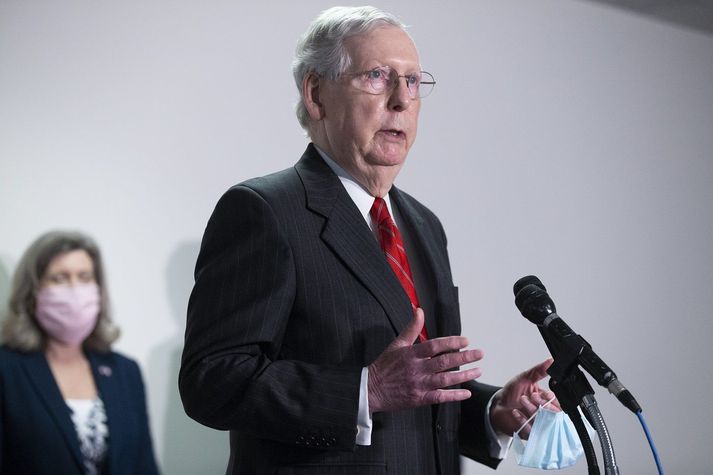 Mitch McConnell leiðir Repúblikanaflokkinn í öldungadeildinni.