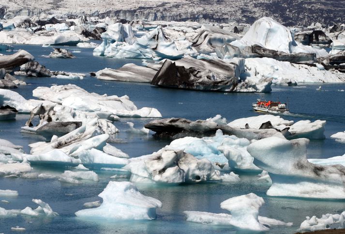 Jörðin Fell liggur að austanverðu Jökulsárlóni. Jökulsárlónið sjálft er hins vegar að langmestu leyti í ríkiseigu. Fréttablaðið/Valli